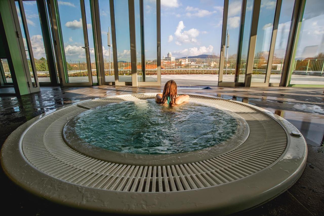 Wellness Hotel Thermal Sturovo Exterior photo